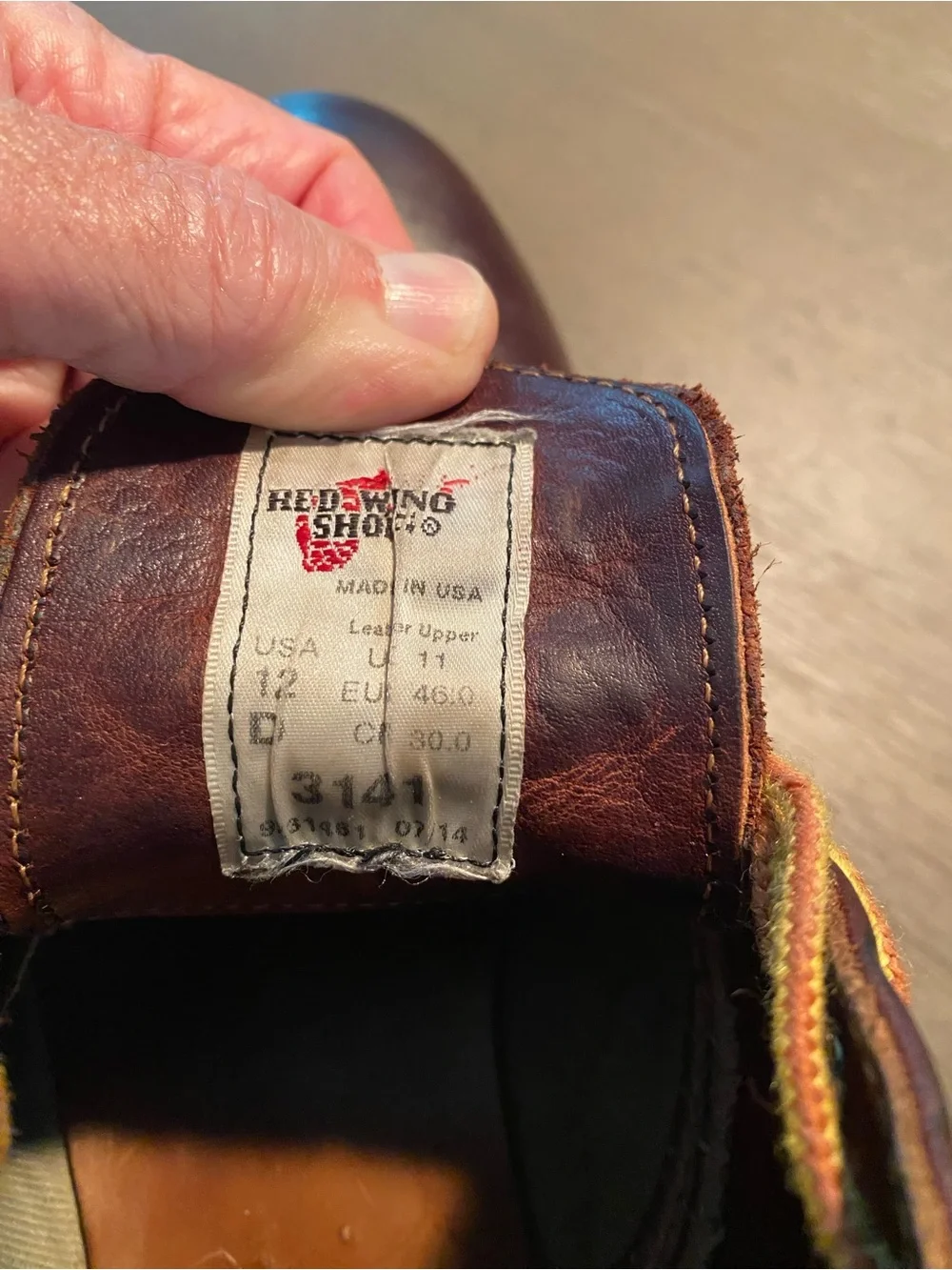 Red Wing Shoes Men's Chukka Boots in Burgundy with Tan Laces